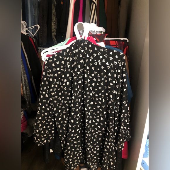 I lost a lot of weight so now I need a change of wardrobe - Picture 2 of 2